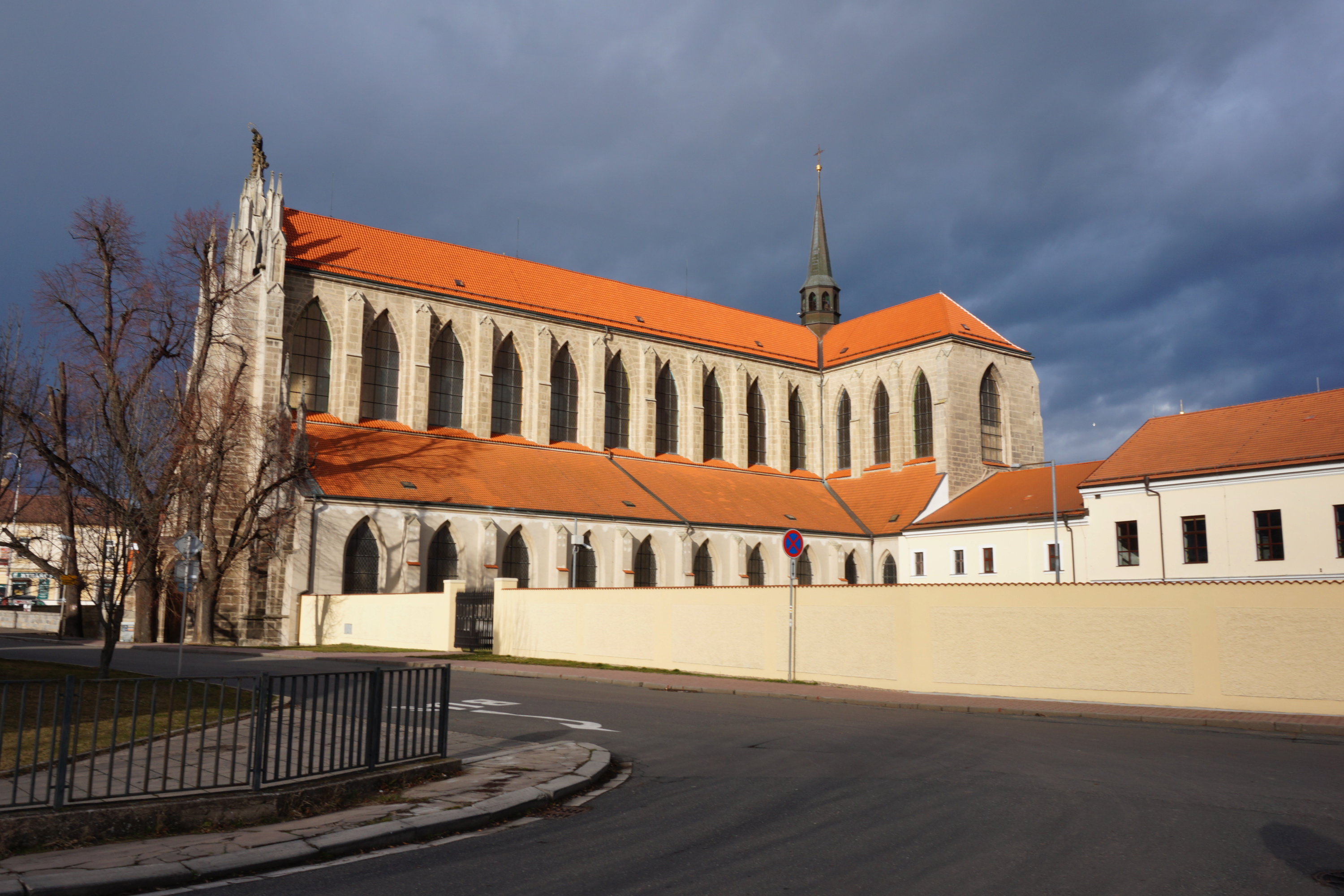 21481-katedrala-nanebevzeti-panny-marie-a-sv-jana-krtitele-cathedral-of-assumption-of-our-lady-and-st-john-the-baptist-7.jpg
