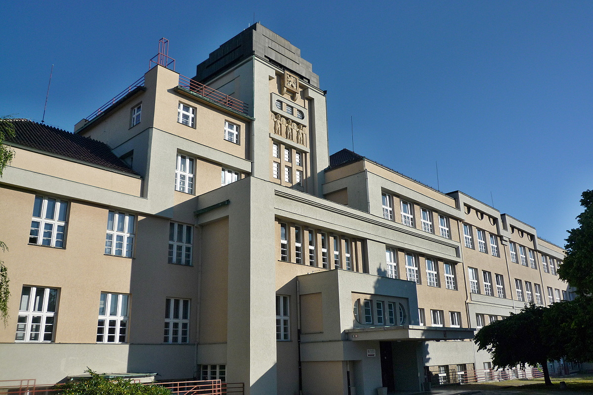 21824-prumyslova-skola.jpg